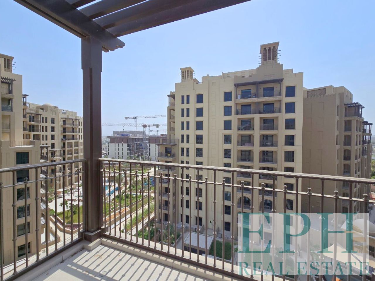BRAND NEW | HIGH FLOOR | COMMUNITY VIEW | VACANT