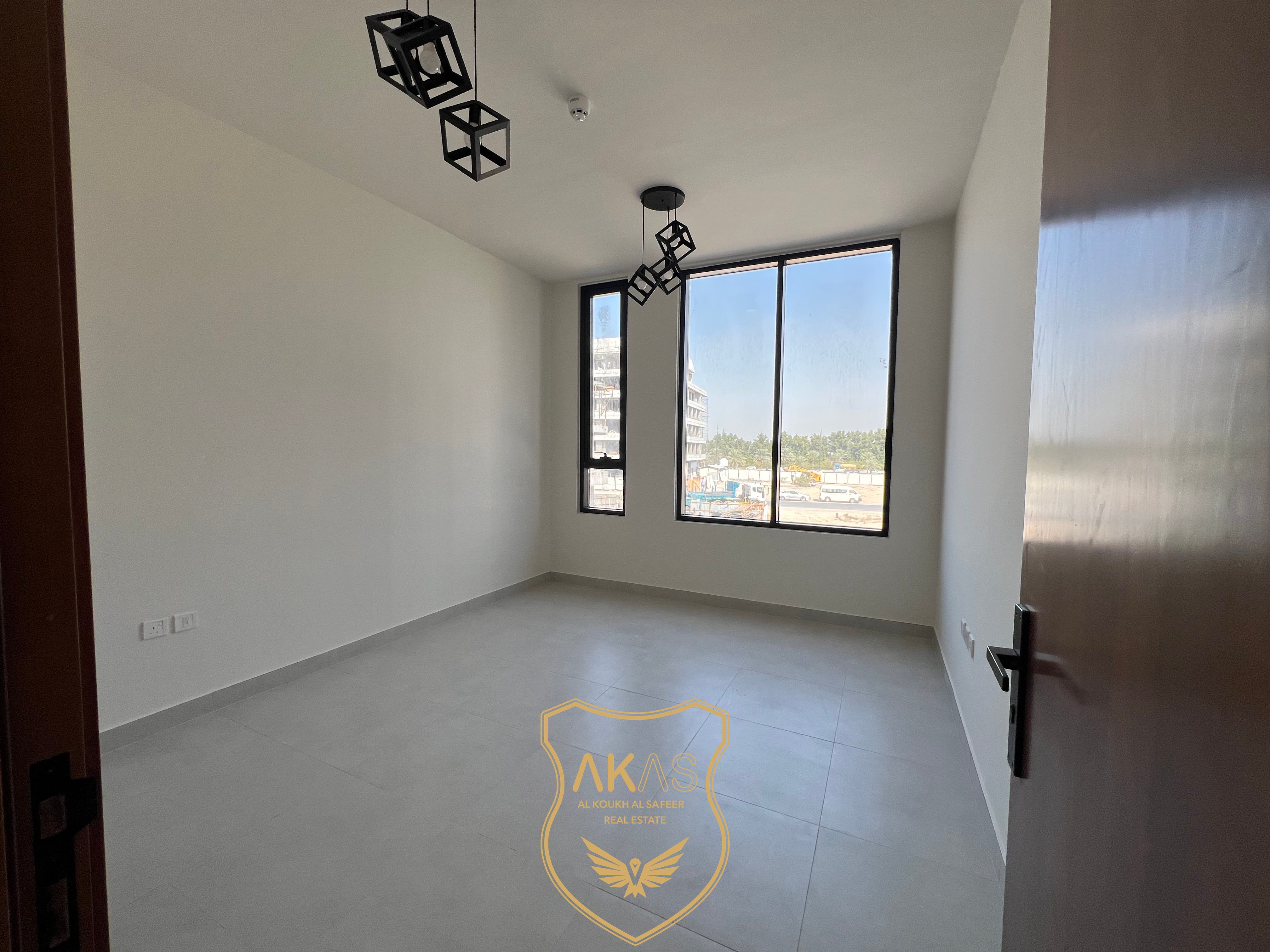 Brand New 1BHK With Nice Finish Prime Location
