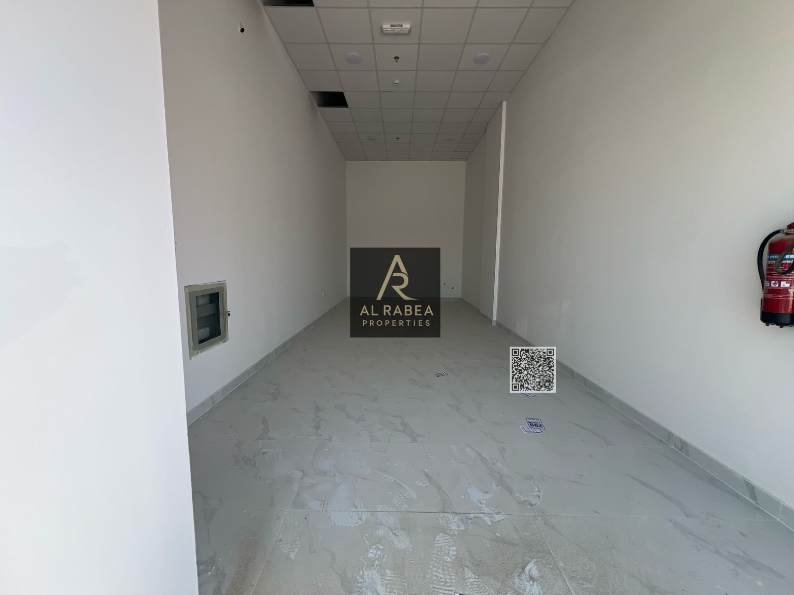 Good location close to service-Sutable for project