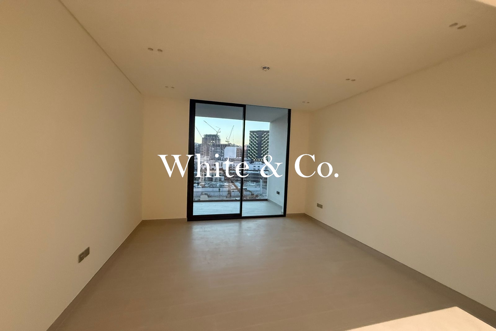 Brand New | Spacious| Top Spec| Prime Loc