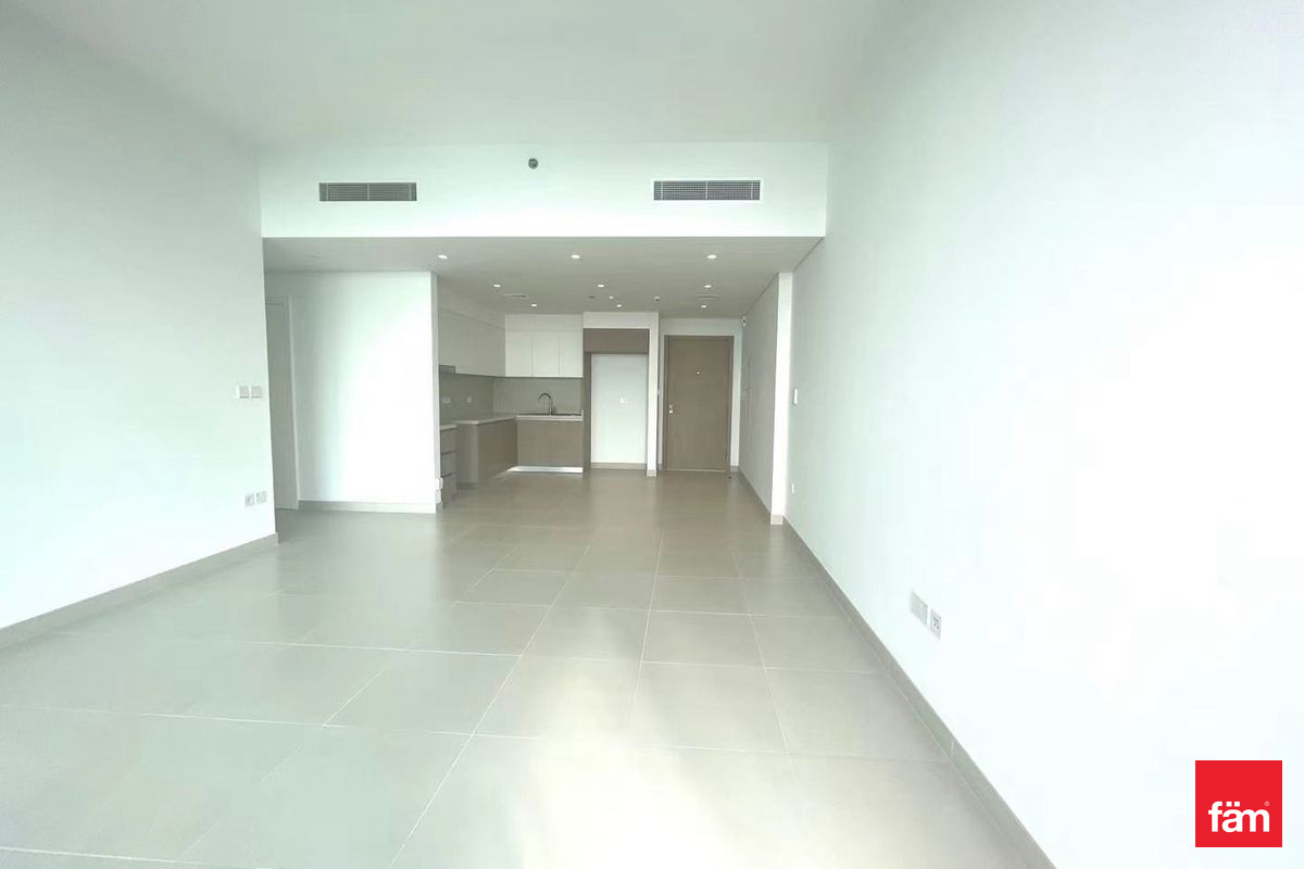 Tenanted | Full Creek & Burj Khalifa View