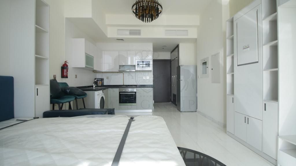 Modern Studio | High Floor Meydan View | BAYZ by Danube