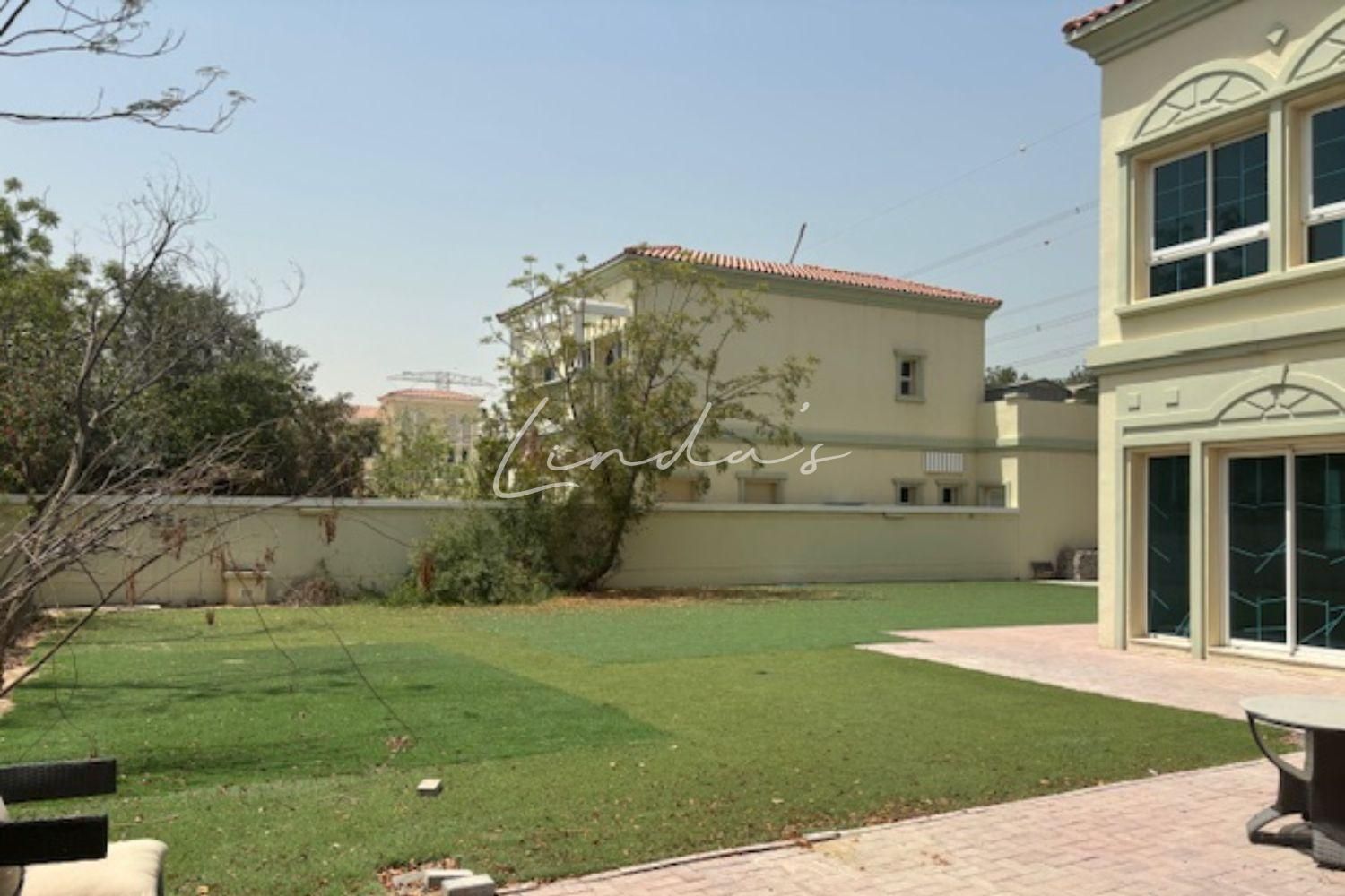 Stand Alone Villa G+1 | Large plot | Ready to Move
