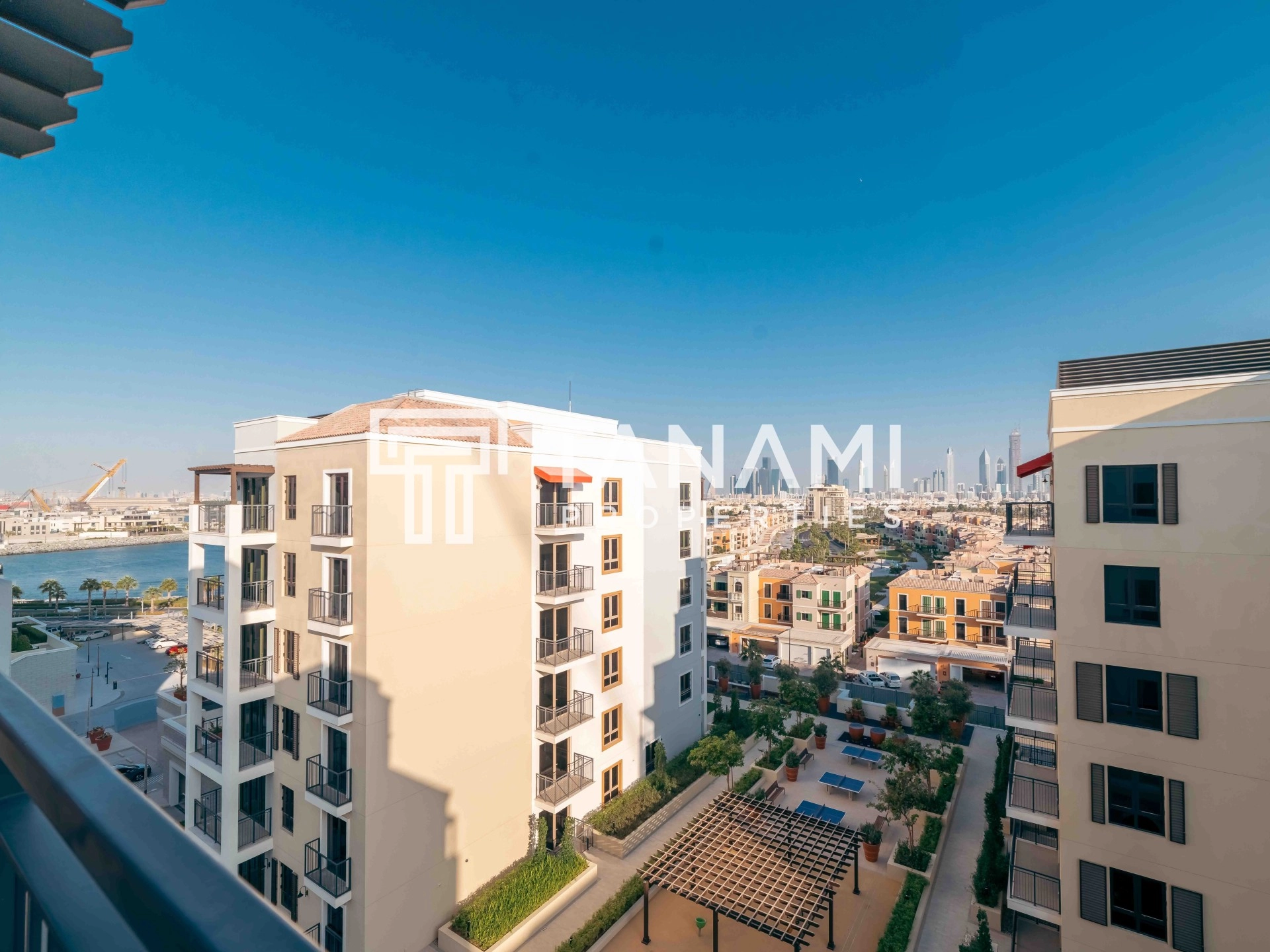 With Kitchen Appliance | High Floor | Spacious