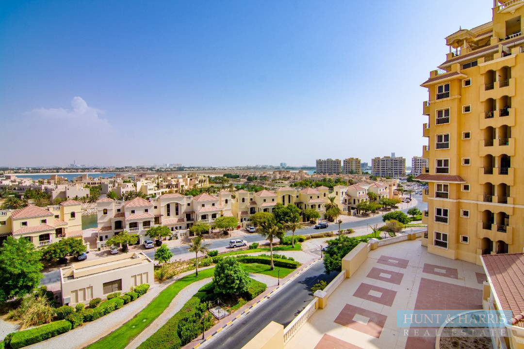 Two Bedroom Apartment for Sale Al Hamra Village - Golf Course View