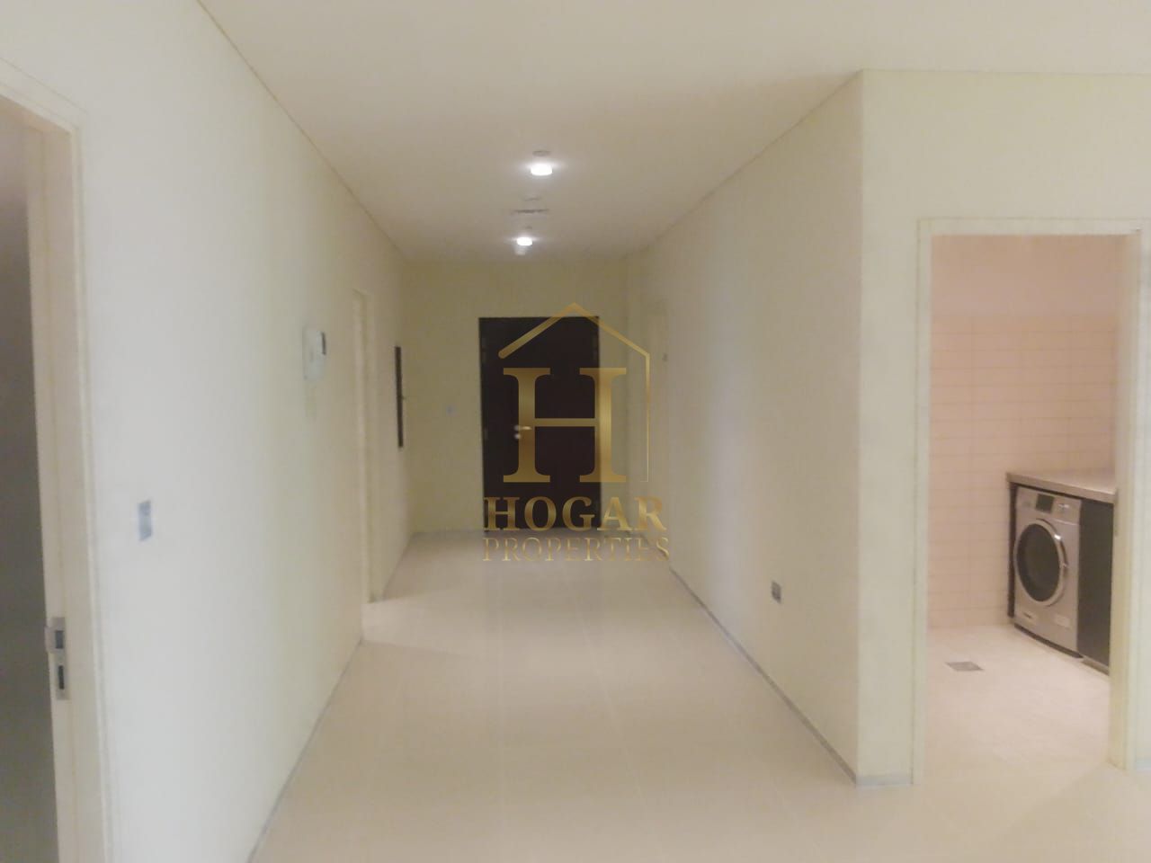 Unfurnished | Ready to move in | Prime Location