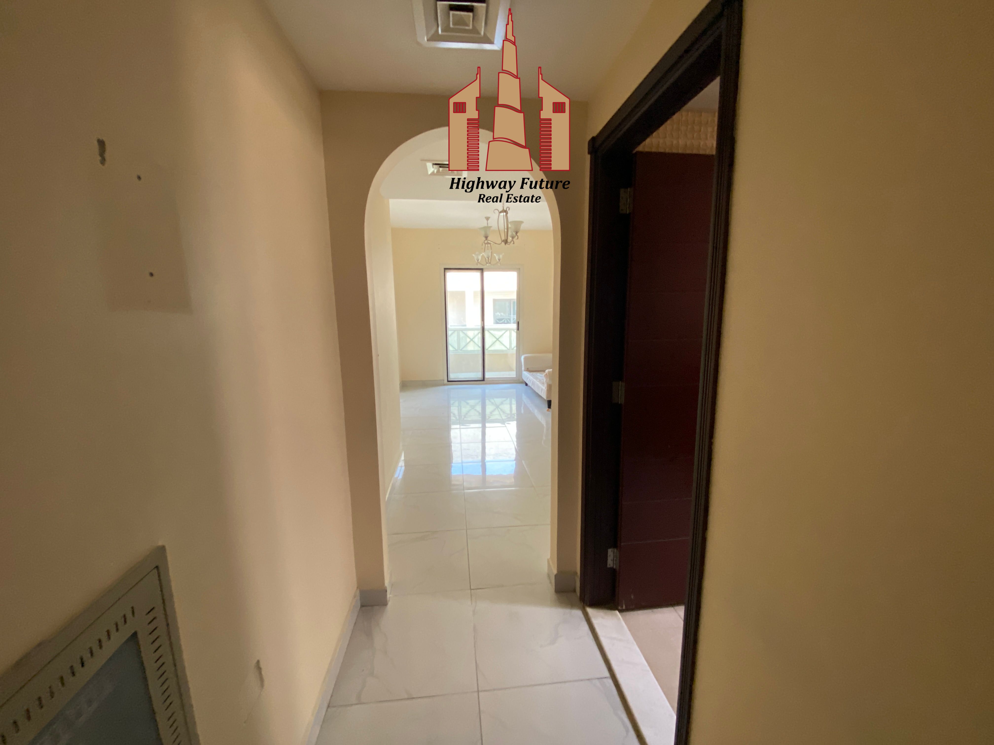Bright 1 Bedroom Apartment | Balcony | Master Room | Wardrobes