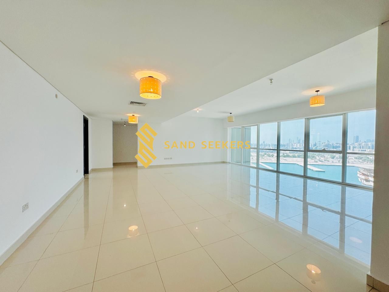 Excellent Deal | Open & Bright | Ready to Move