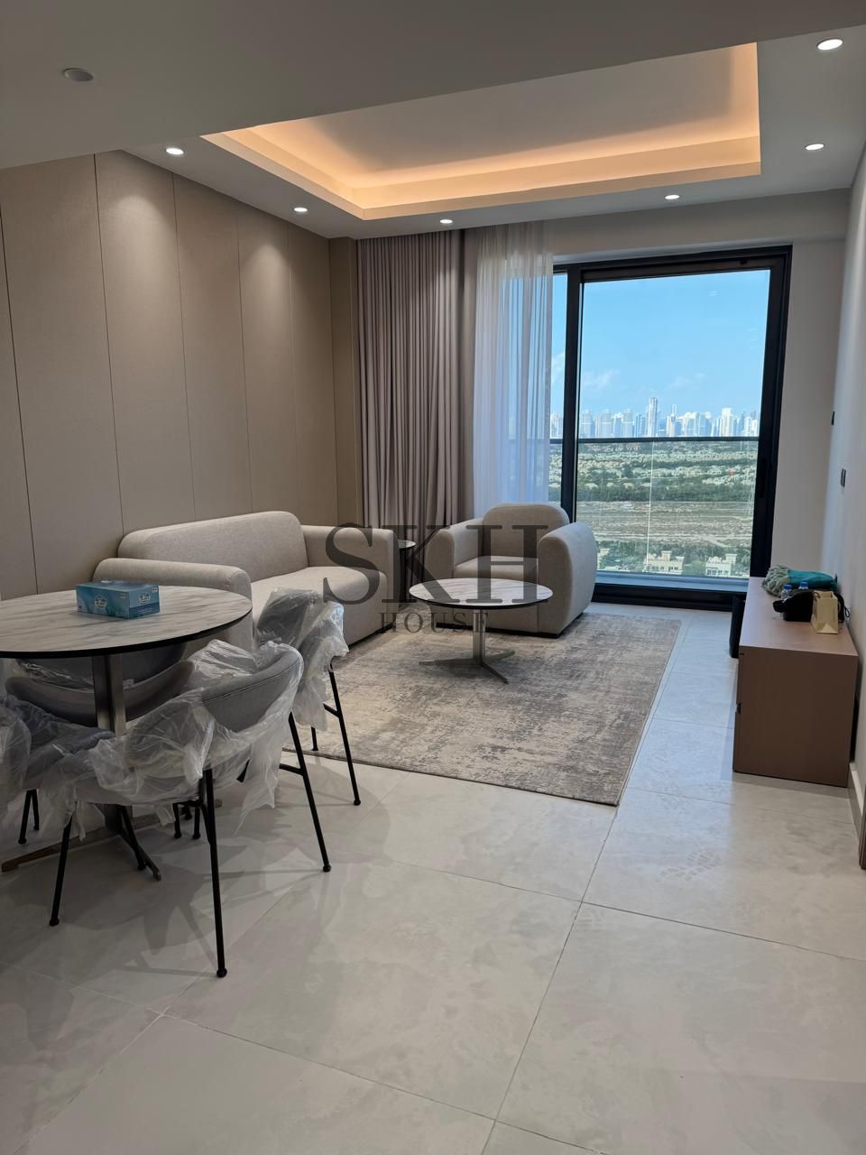 Stylish 1BR Apartment | Cloud Tower B | Prime Location