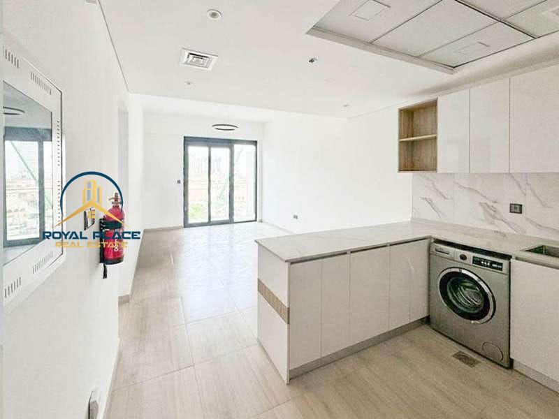 1 BEDROOM | SEMI FURNISHED | SPACIOUS LAYOUT