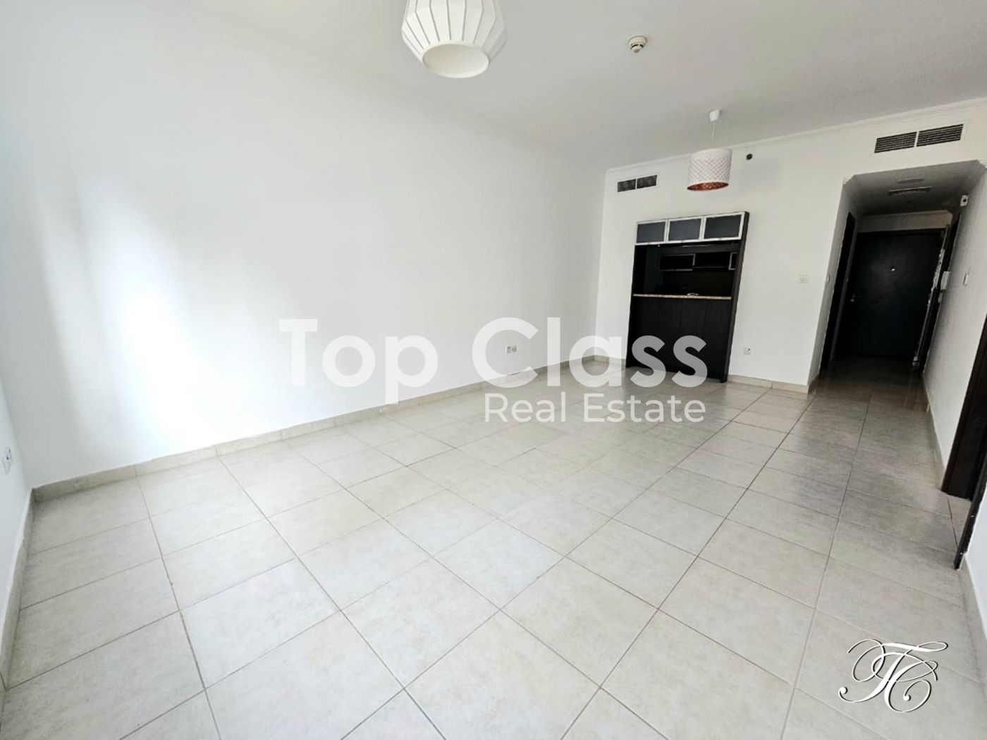 Chiller Free | 6 Cheques | Unfurnished