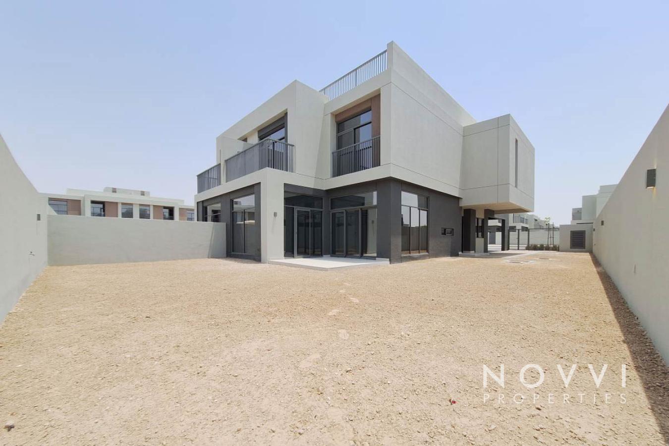 Vastu | Brand New | Close To Beachfront