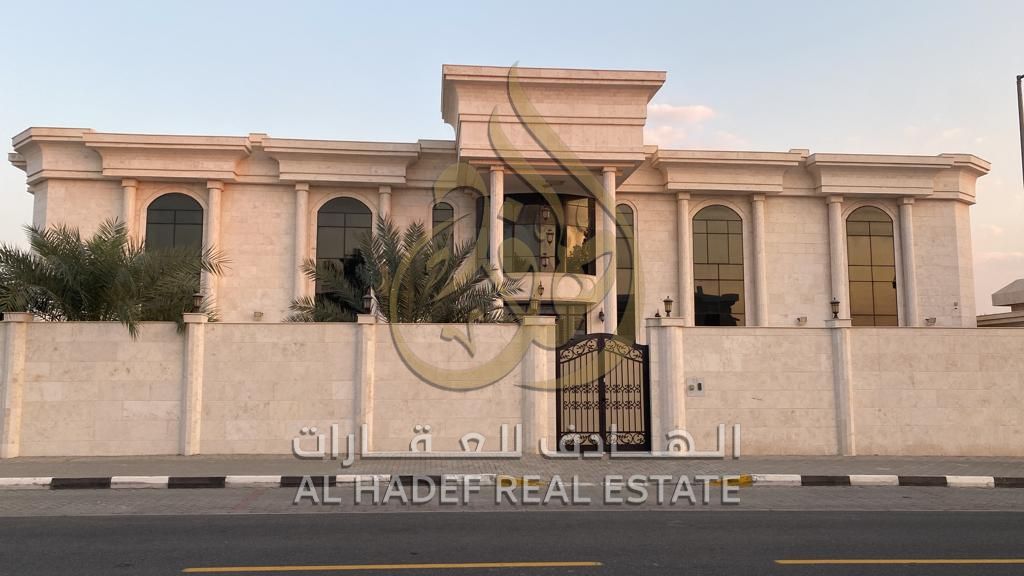 Golden Opportunity – Luxury Villa for Sale in Al Tarfa, Sharjah
