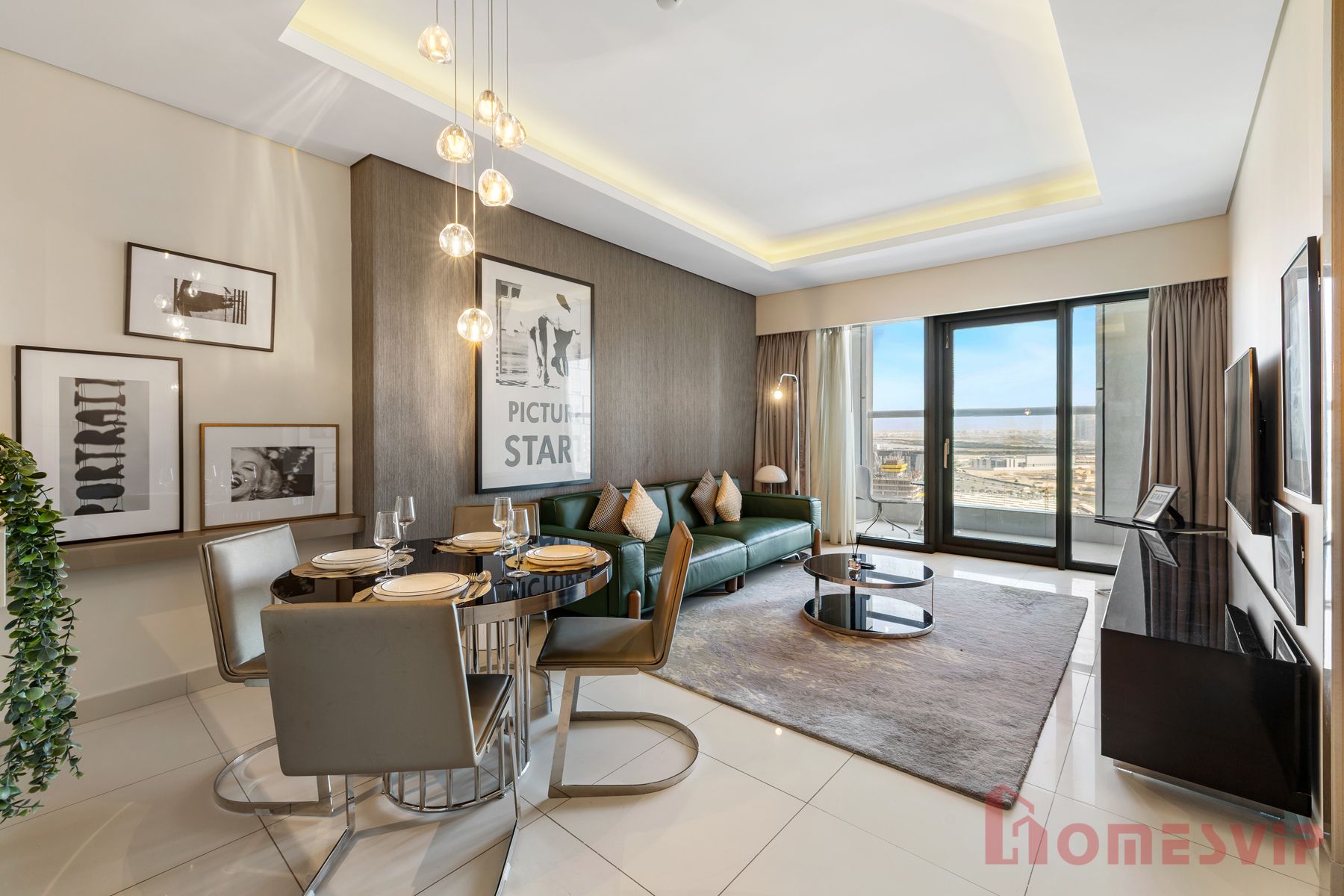 Fully Furnished & Fully Equipped 1-Bedroom | DAMAC Paramount Tower | Ideal for Short-Term Rental