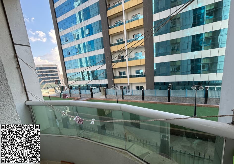 Pay 200,000 and receive a two-bedroom apartment in the Orient Towers.