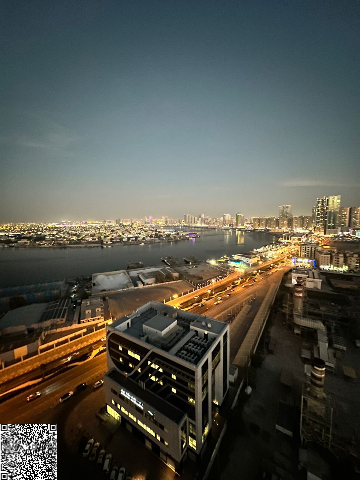 One bedroom and living room for sale in Orient Towers, cash only, overlooking the creek