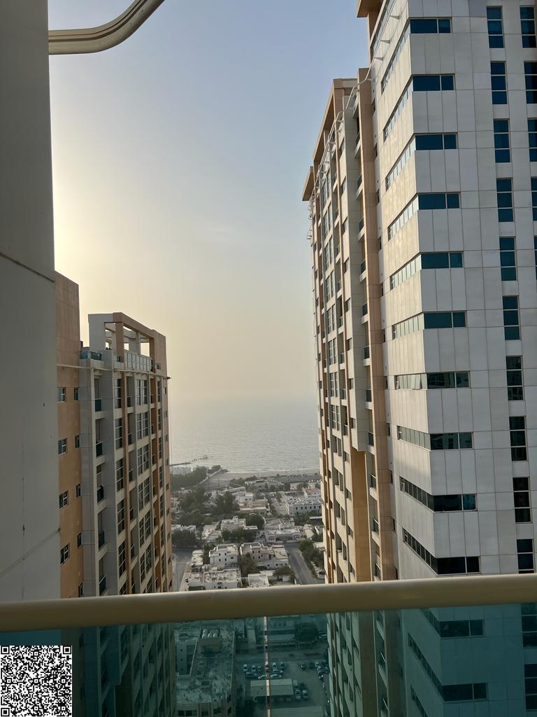 3-bedroom apartment with a living room for sale in cash in Ajman One Towers, with an open view.