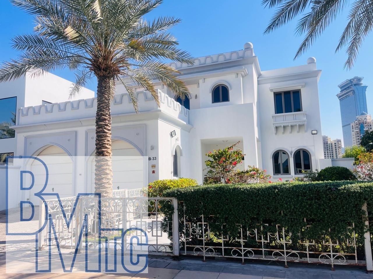 HIGH NUMBER 4 BED VILLA- PALM JUMEIRAH FROND B