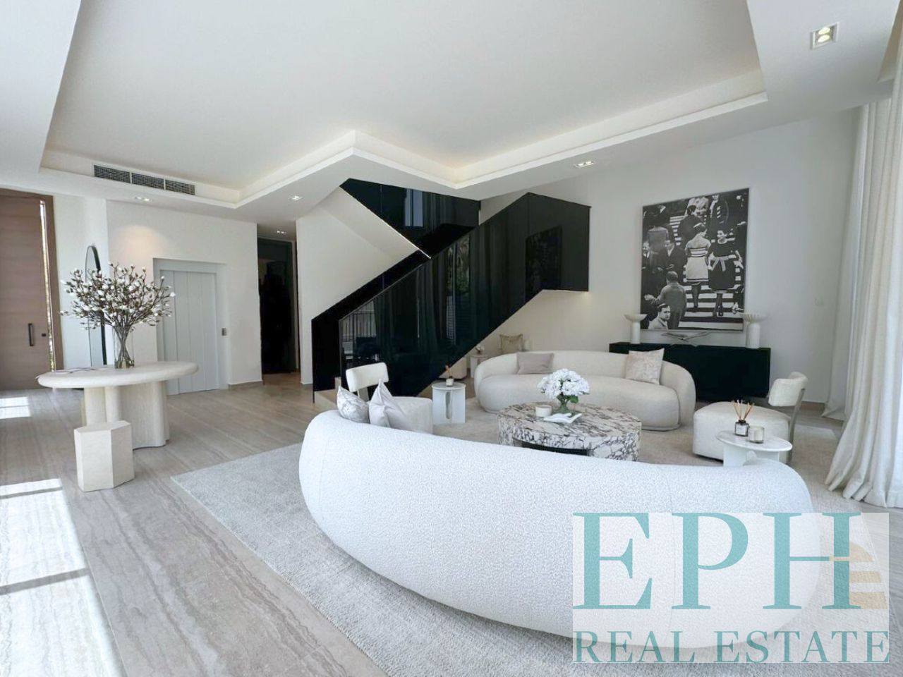 CORNER UNIT | ELEGANT G+3 VILLA | LIGHT-FILLED
