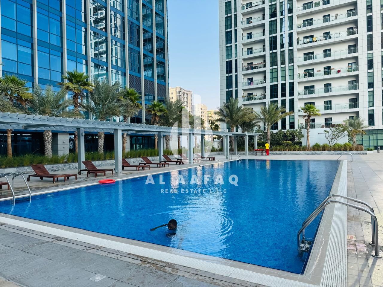 Most Luxurious 3BHK| 2 Parking free | Master bedroom