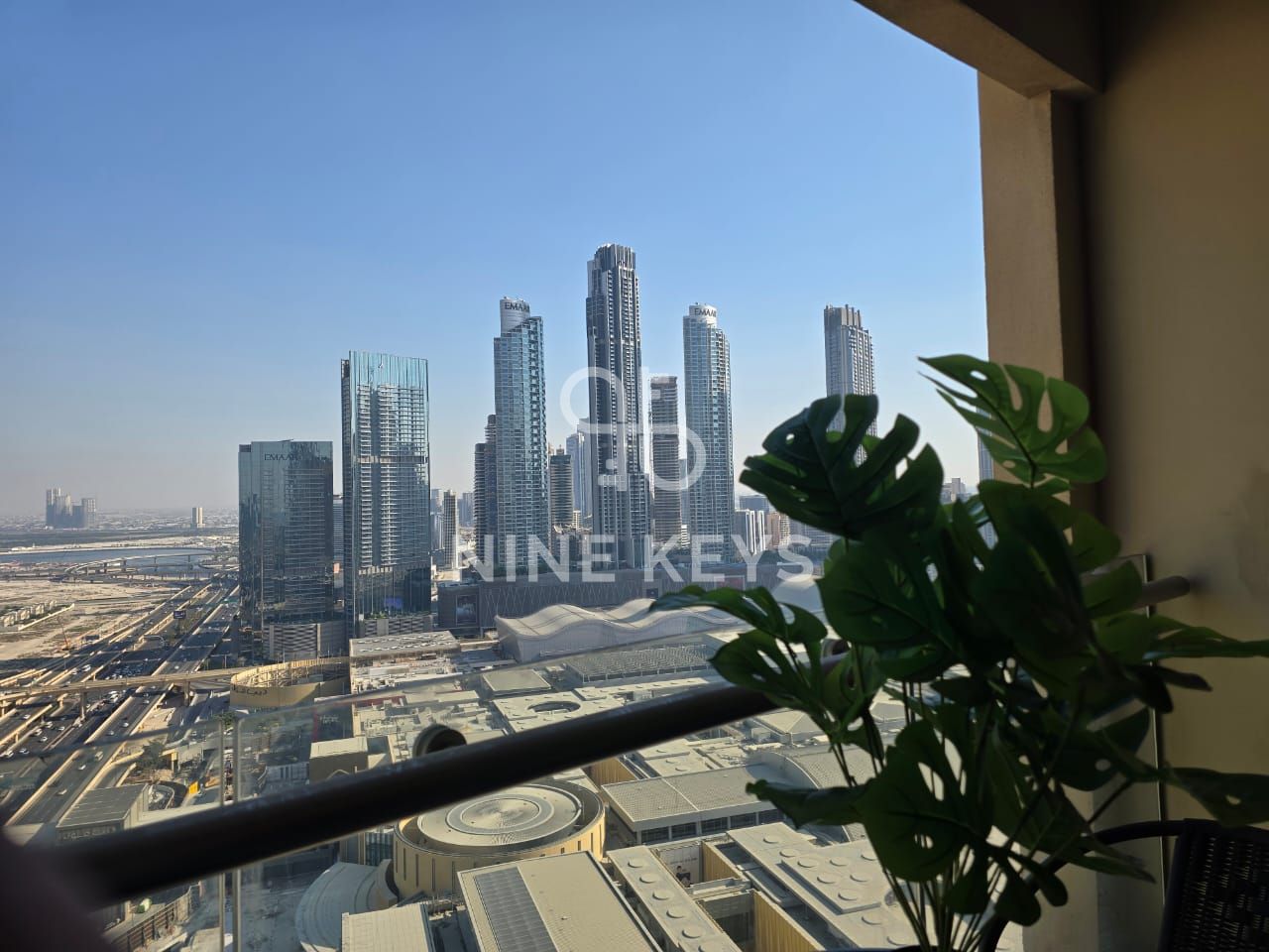 HUGE LAYOUT | VACANT | HIGH FLOOR | KEMPINSKI CENTRAL AVENUE