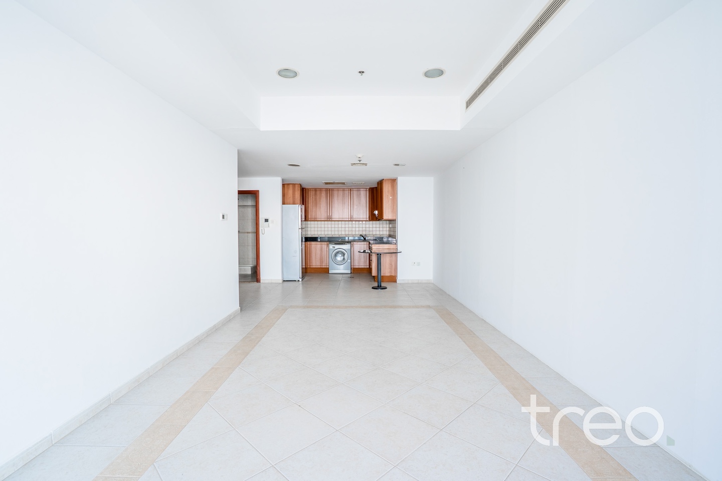 Mid Floor | Unfurnished | Ready Now