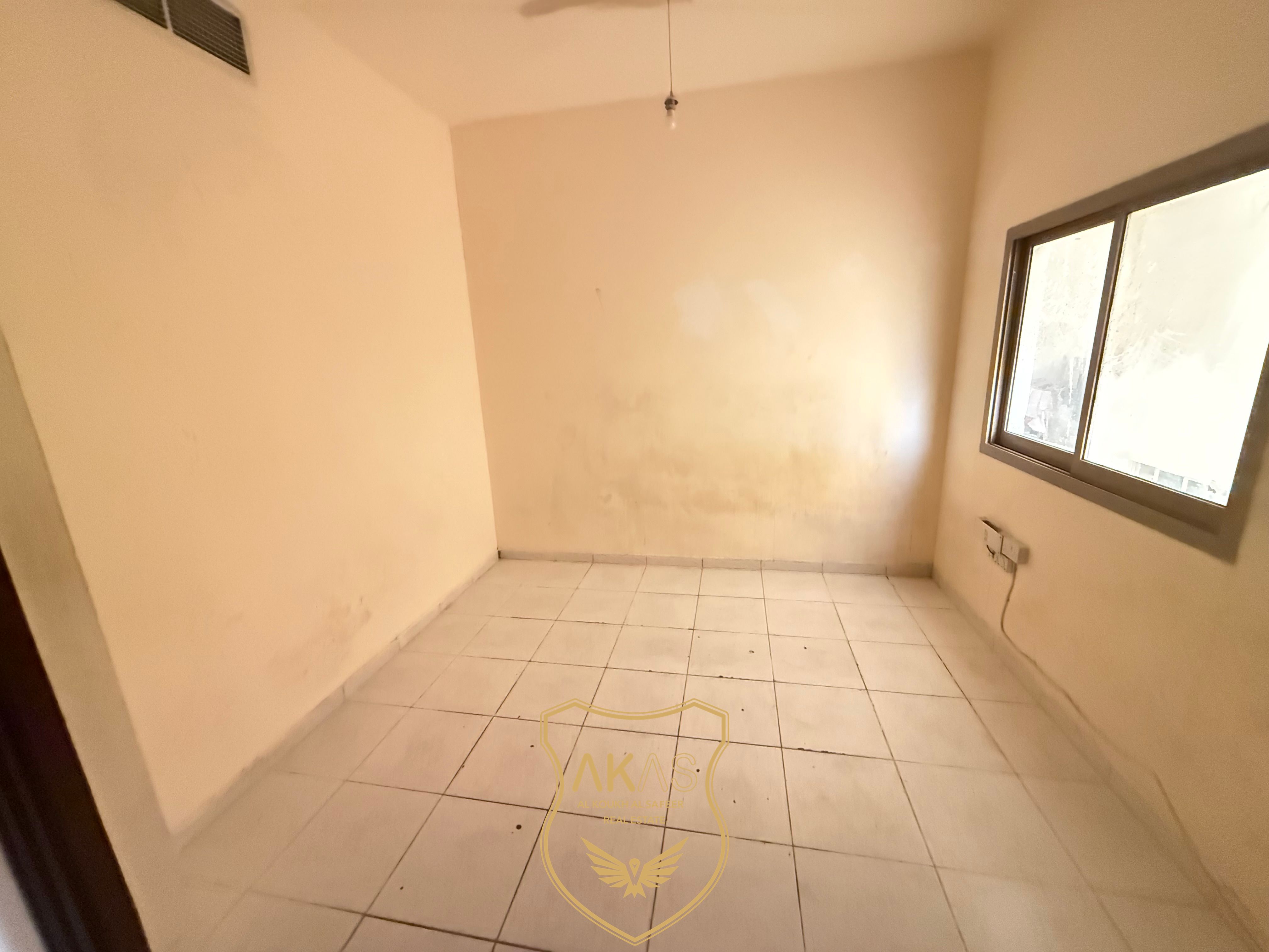 Ready to Move One Bedroom Apartment – Family Only