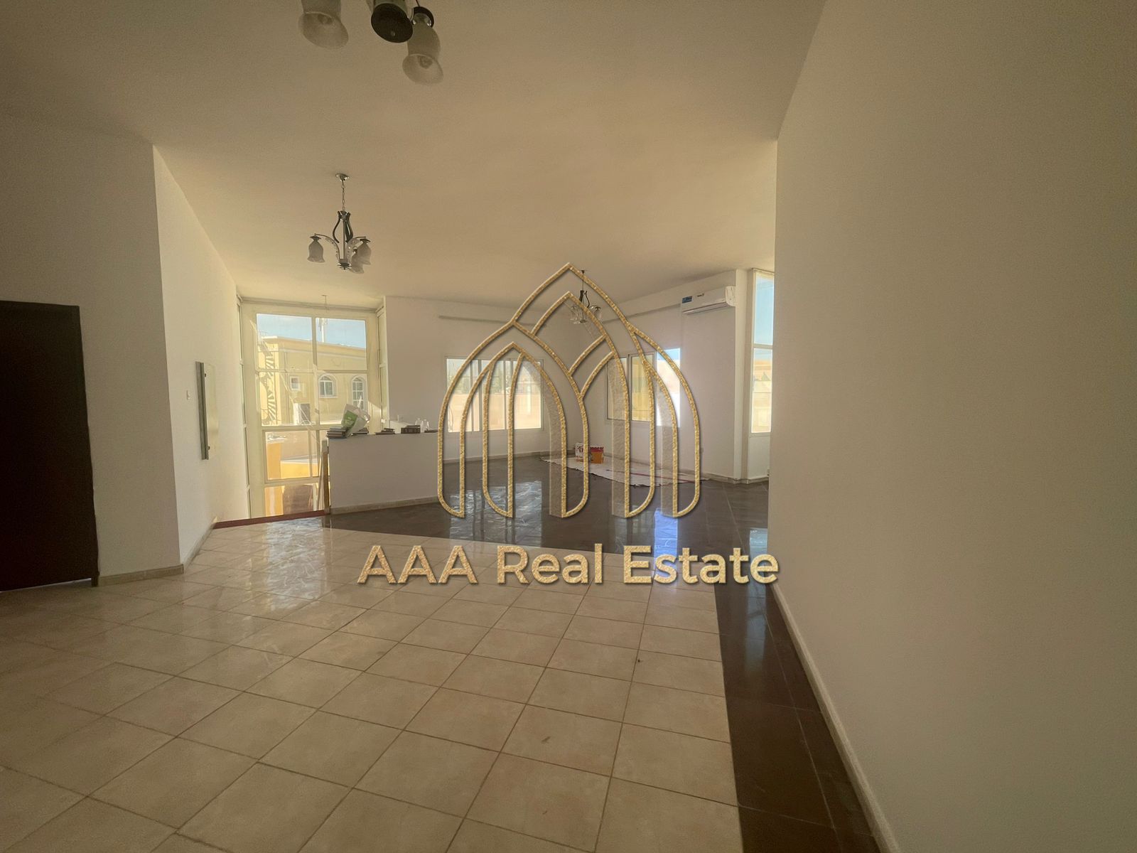 PRIME LOCATION | SPACIOUS | HIGH END FINISHES