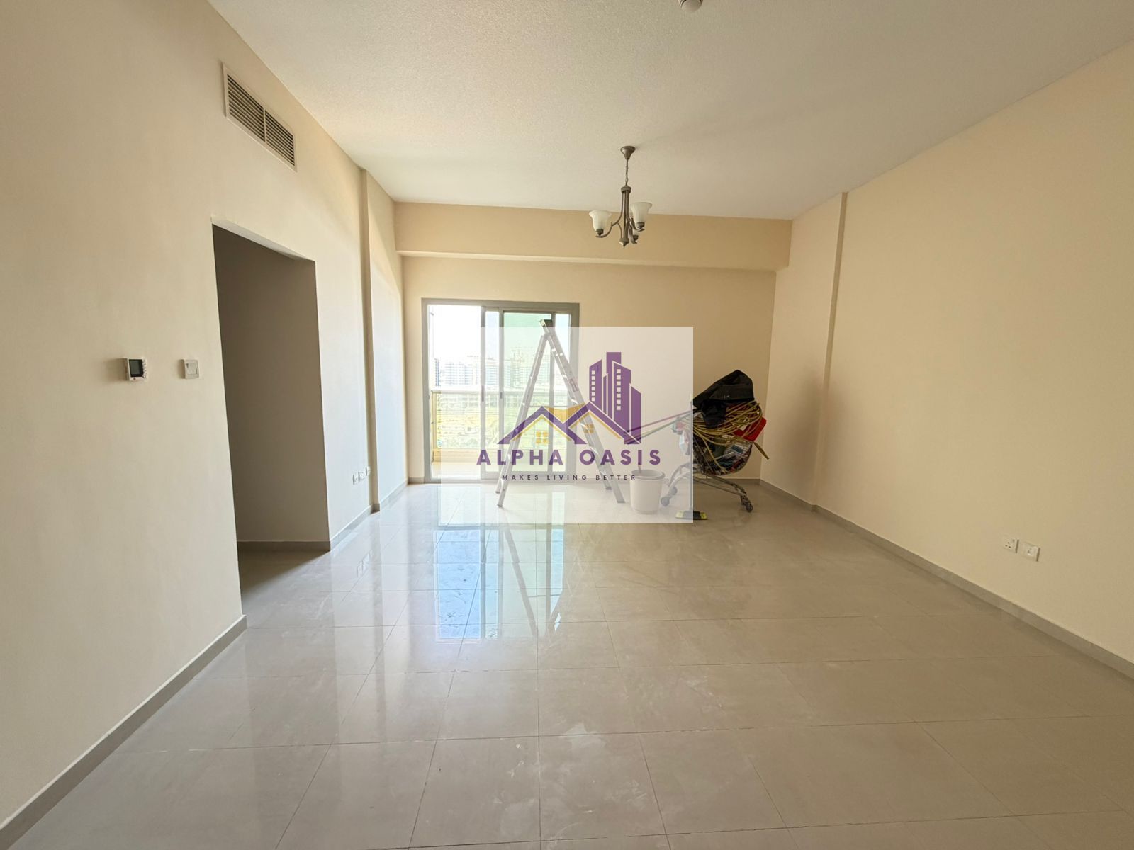 SPACIOUS 2BHK | NEAR INDIAN INTERNATIONAL SCHOOL | READY TO MOVE