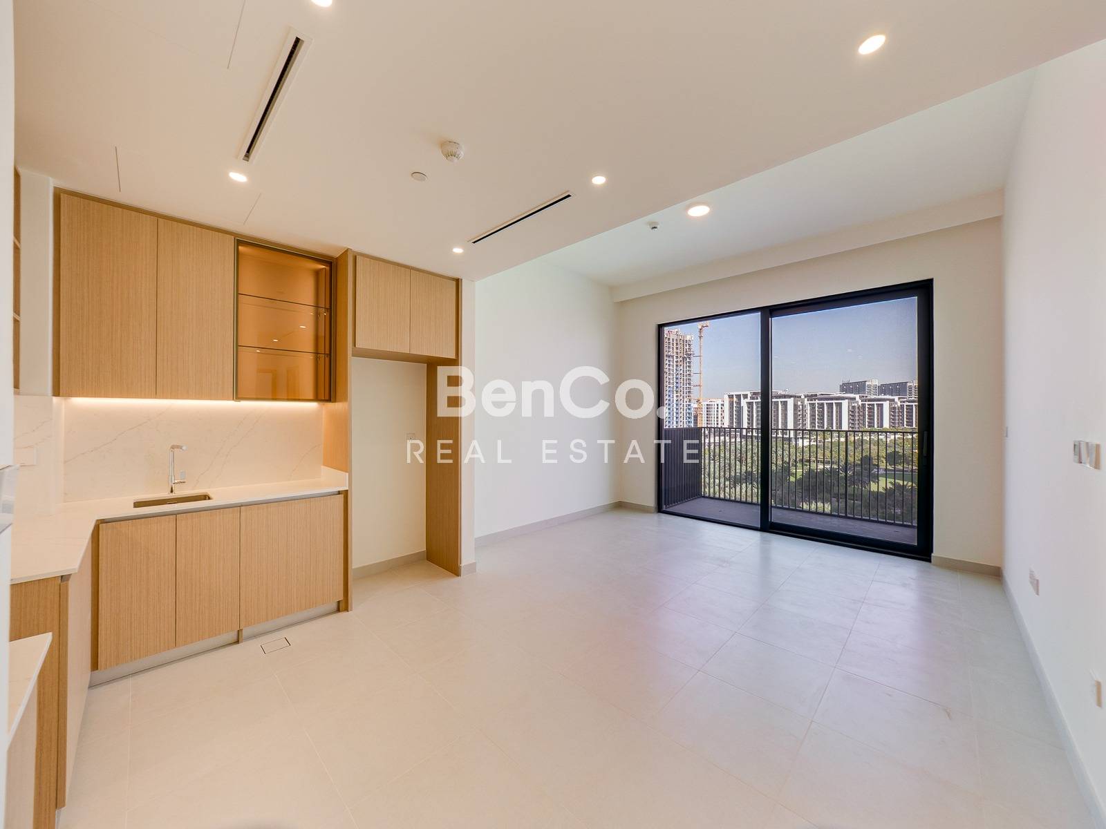 Brand New | Pool and Park View | Chiller Free