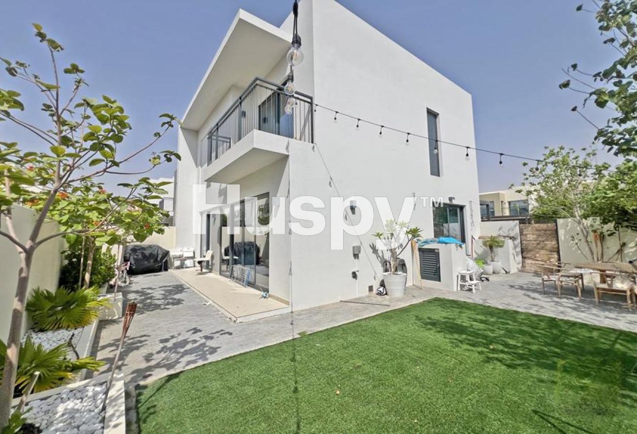 Landscaped | Large Plot | Single Row
