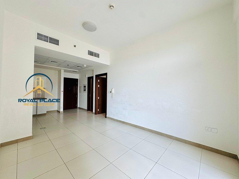 Spacious 1 BR in Binghatti Gateway - Unfurnished