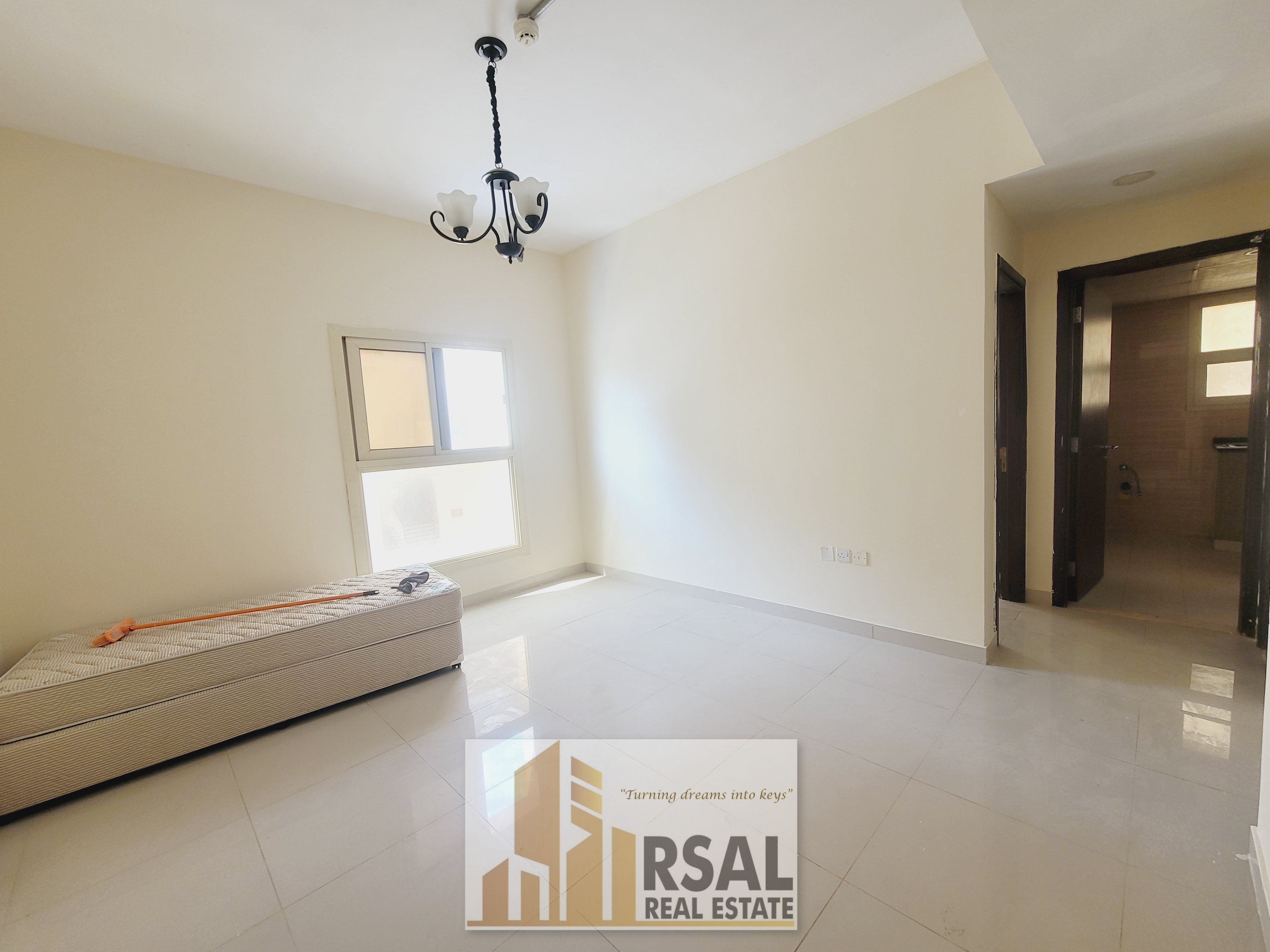 Like a brand new building // School zone area// Lavish Apartment 1 Bedroom Hall// Hot offer no Deposit Cash// Ready to move