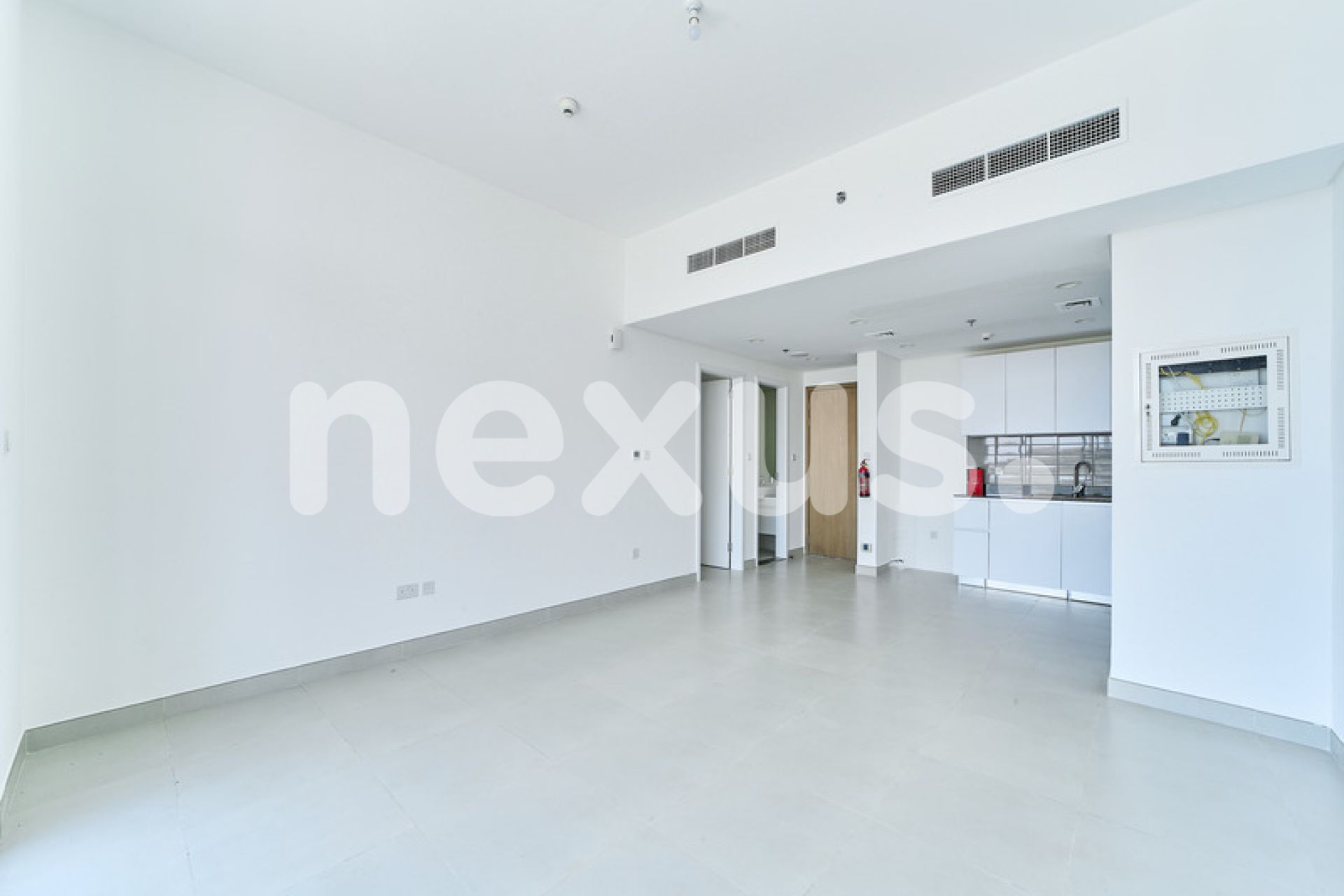 Balcony | Vacant | Spacious | Exclusive