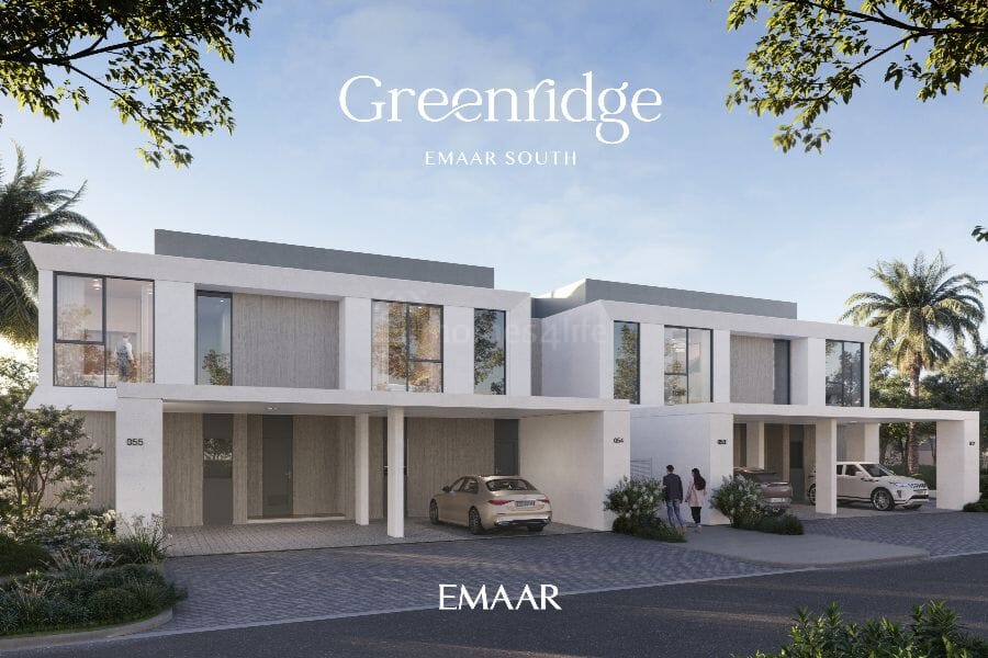 3 Bed Single Row | Near Amenities and Entry