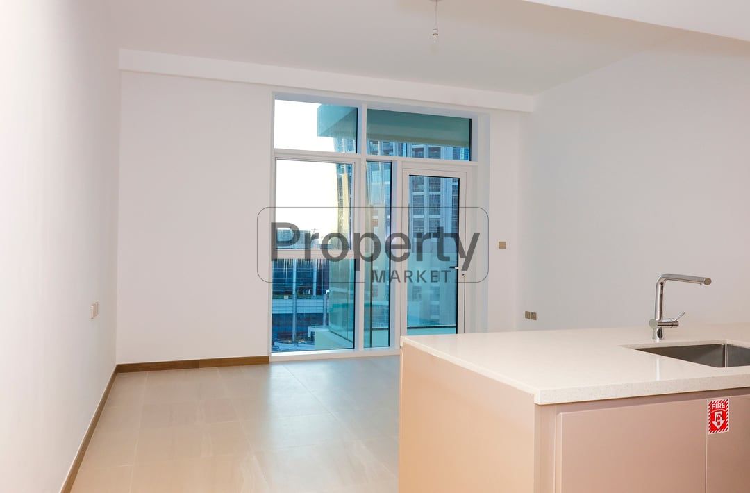 Unfurnished | Spacious | Balcony | Vacant