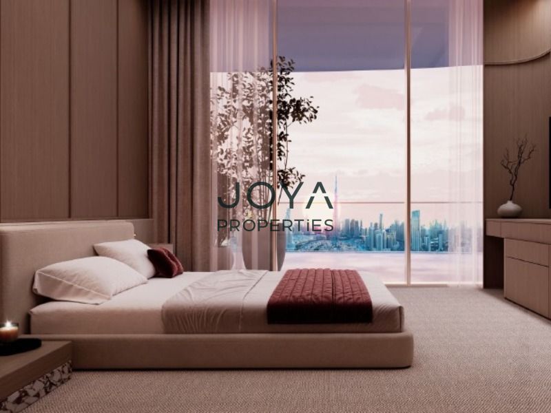 Skyline Views and Premium Amenities
