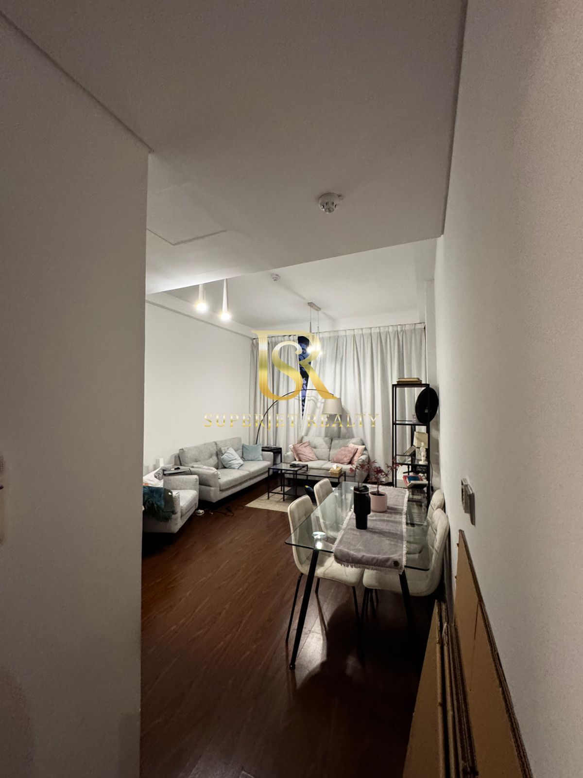 Stunning 2BR Apartment for Rent in Liwan
