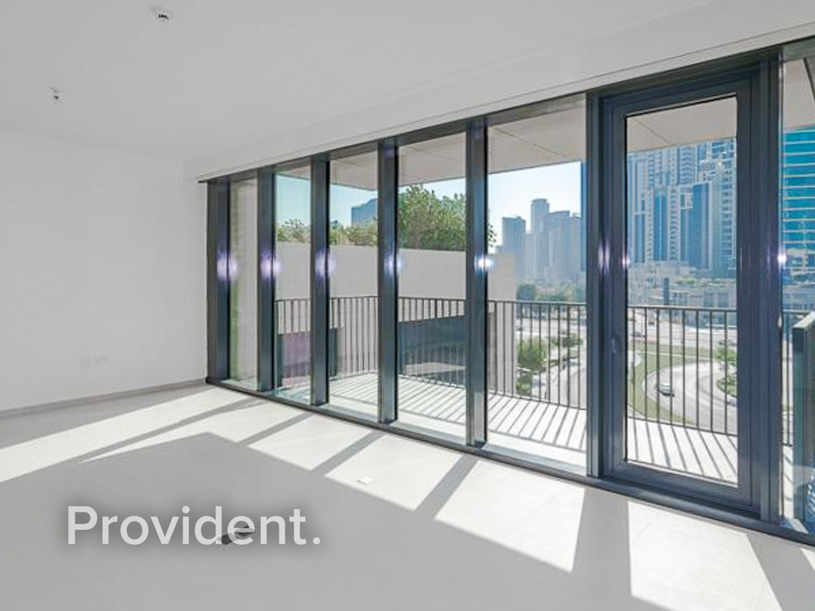 Chiller Free | Prime Location | Vacant 1st Feb