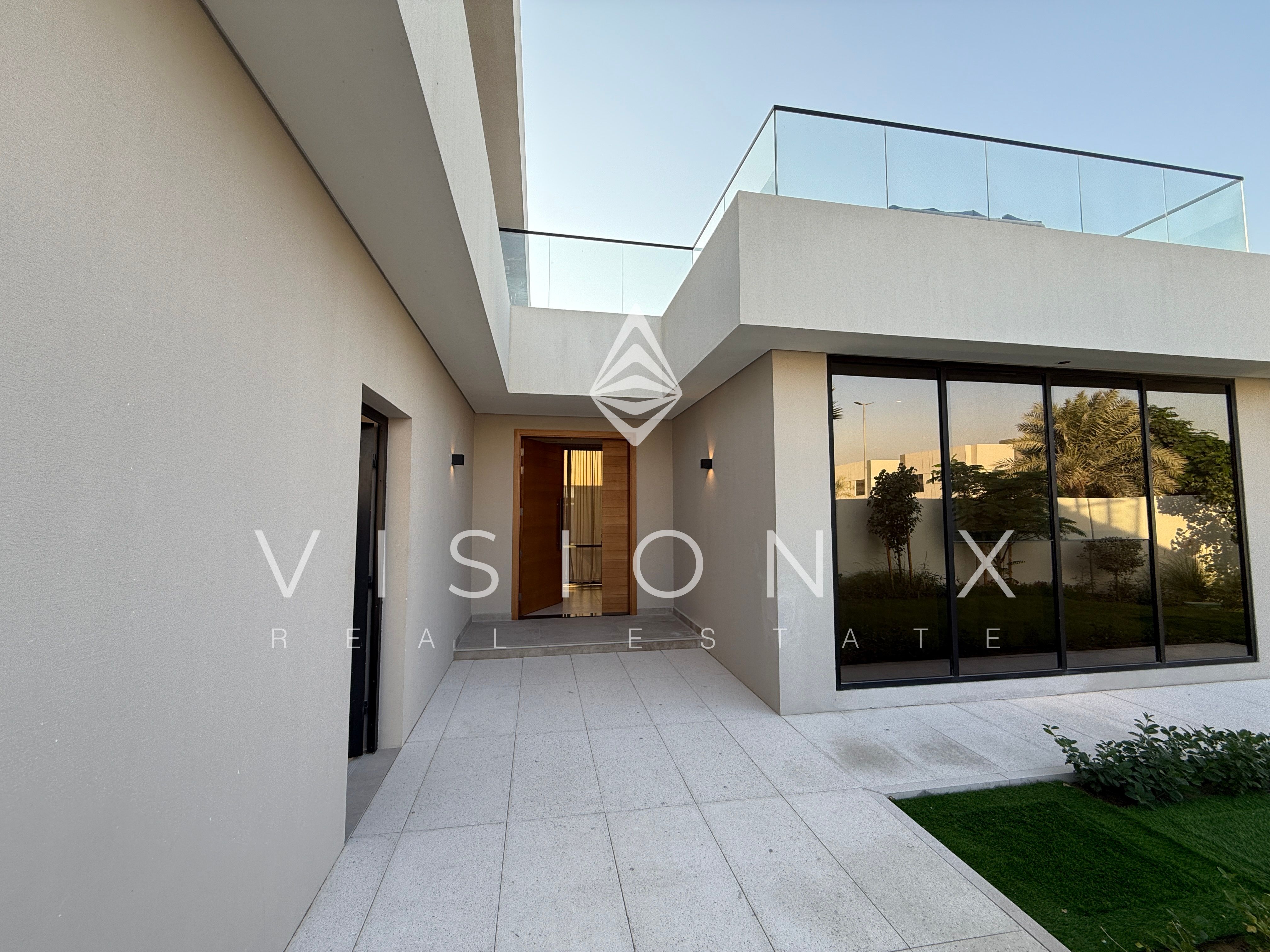 Modern Villas | Large Garden | Peaceful Environment