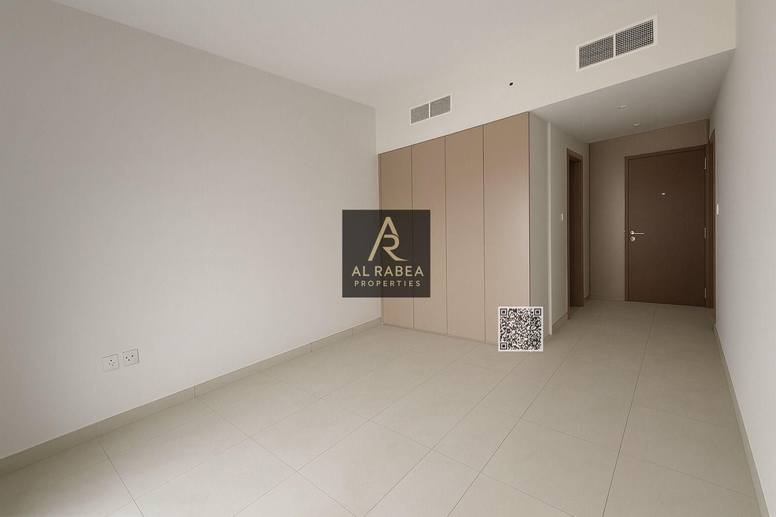 Rooms and lounge, Garden Redzis, swimming pool, gym and two free parking spaces