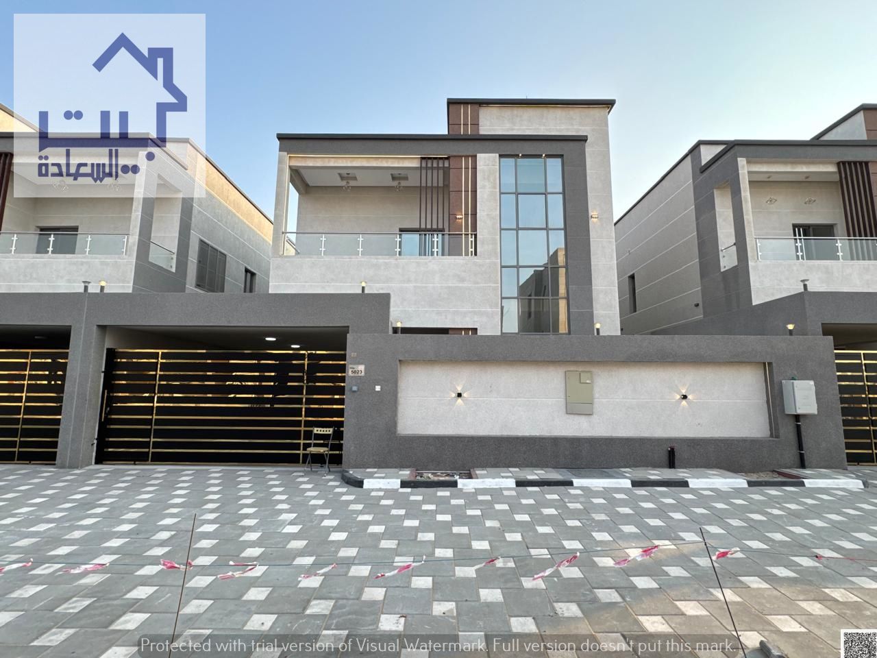 Your dream villa with luxurious finishes, including air conditioning, close to all services, just 3 minutes from Sheikh Mohammed Bin Zayed Road, freeh