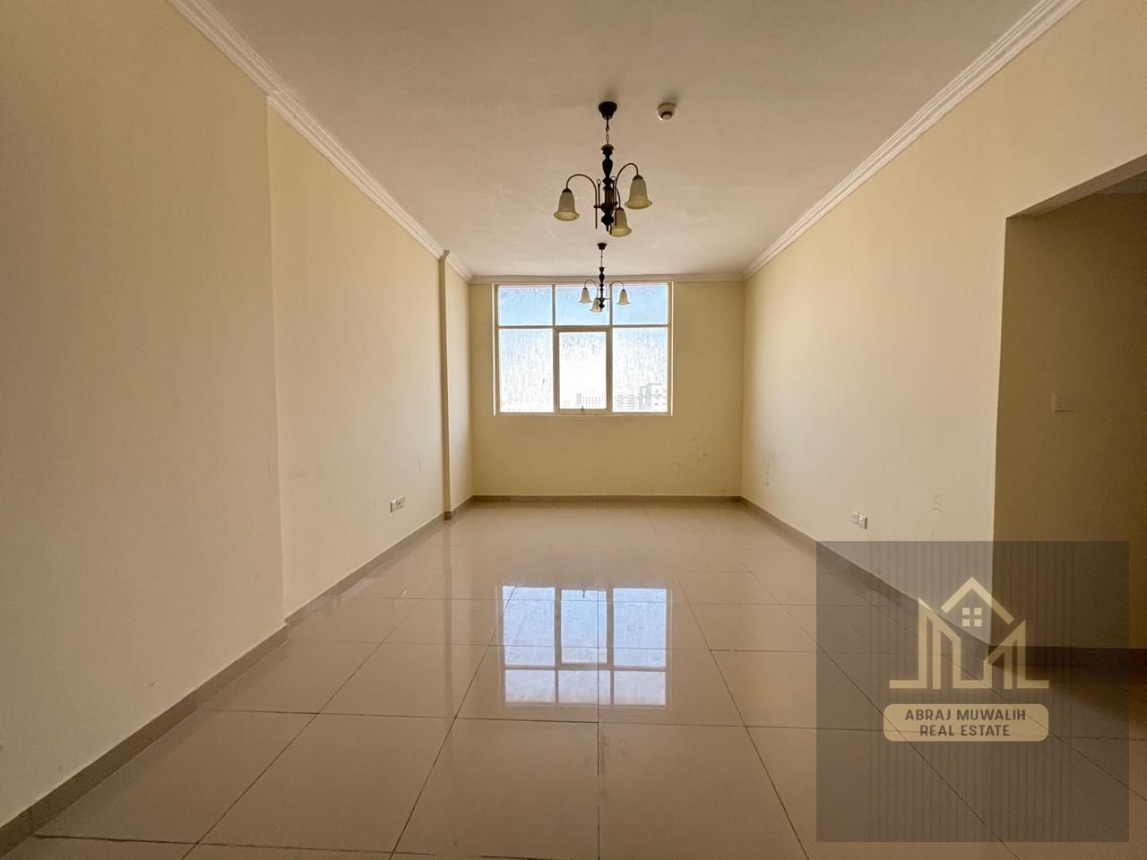 Luxurious 3 BHK Residence with Parking in Muwalih Commercial – AED 60,000”