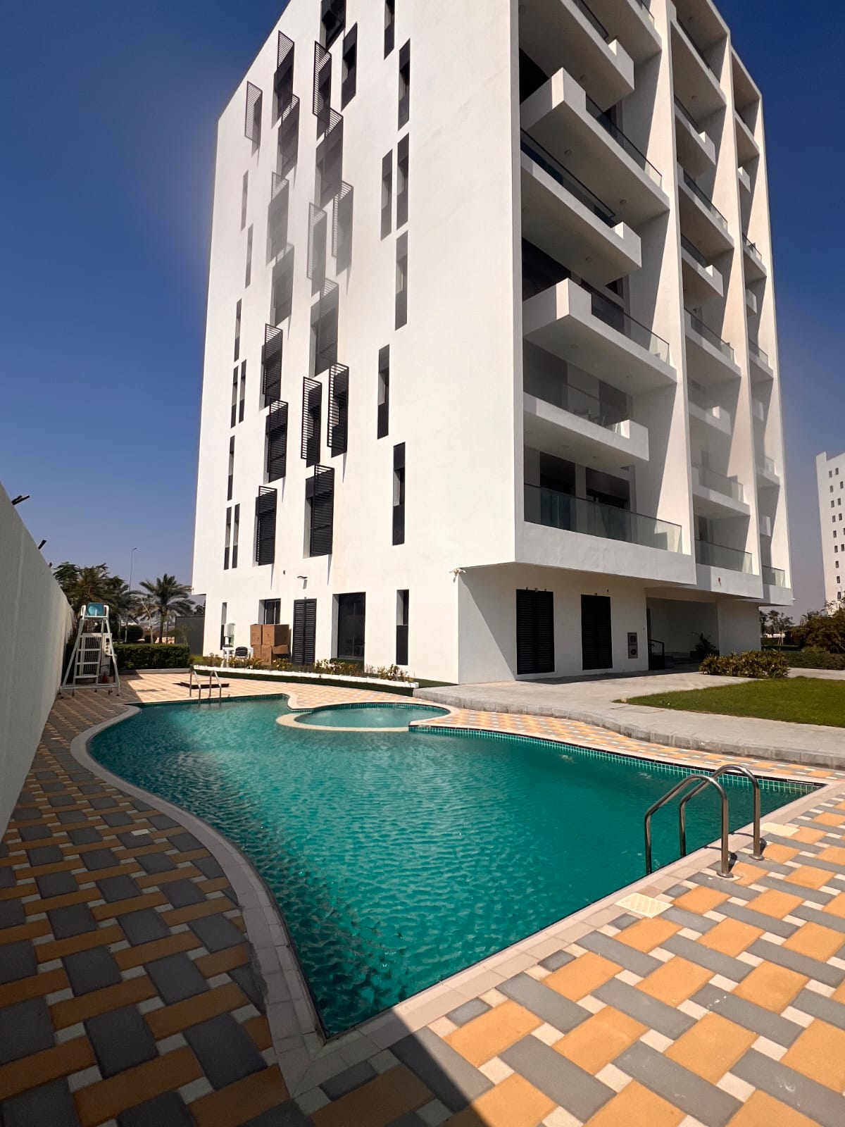 2 bhk with pool