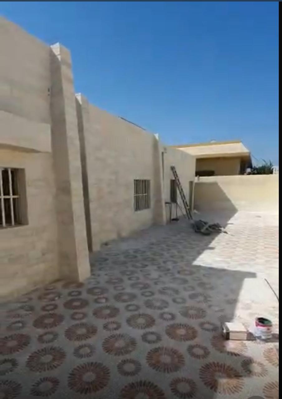 Arabic house with 5 rooms for annual rent in Al Ghafia, Sharjah