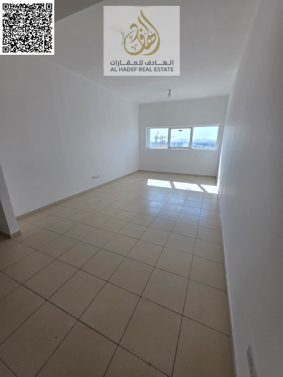 **Studio for Sale with Freehold Ownership - Open to All Nationalities** Location: Ajman One Towers - Al Rashidiya 3 This distinctive studio apartmen