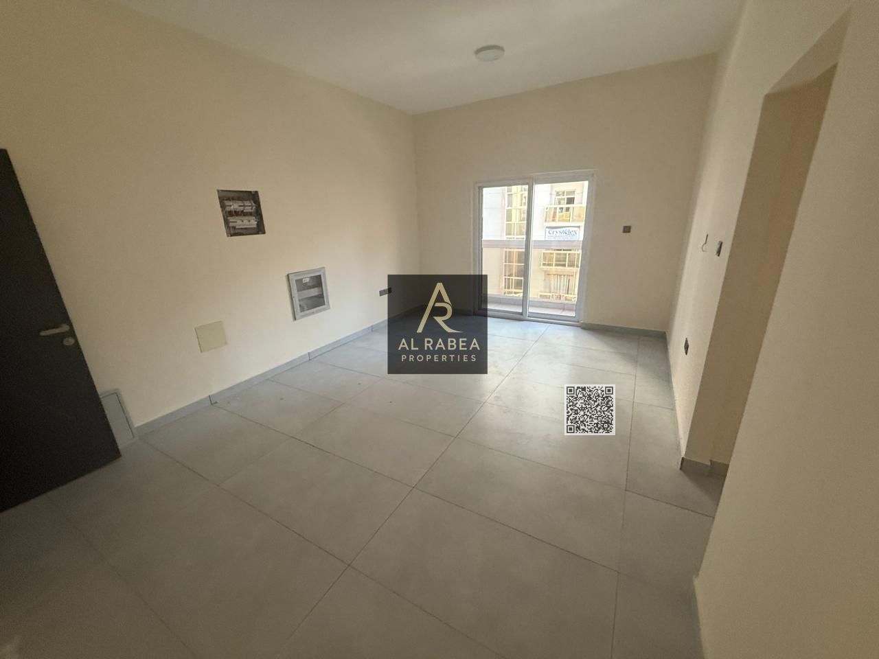 New brand - Spacious area - close to all services