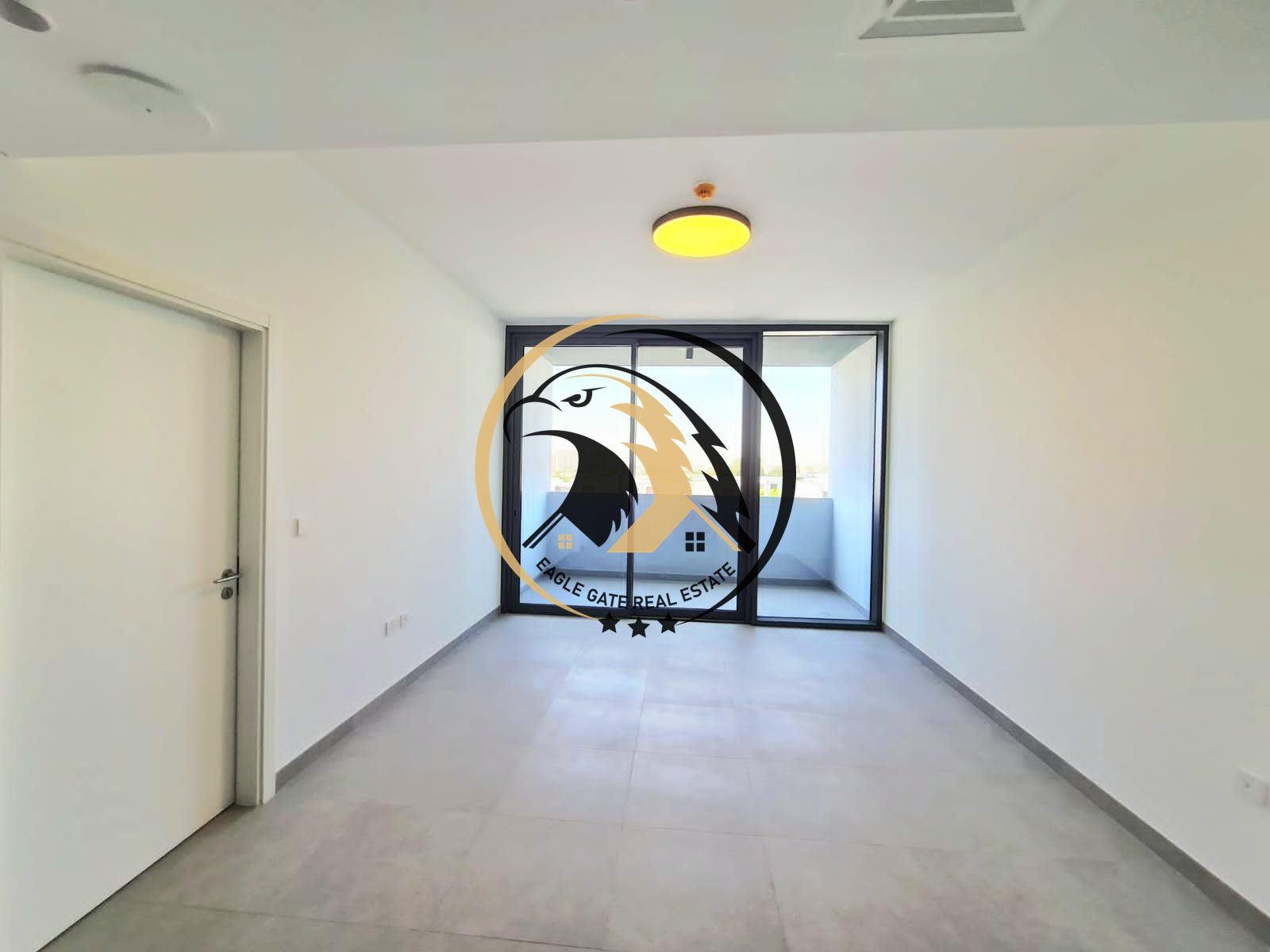 Modern luxurious 1bhk + Bigger Balcony + Master Bedroom in Gate bulduing Aljada Community