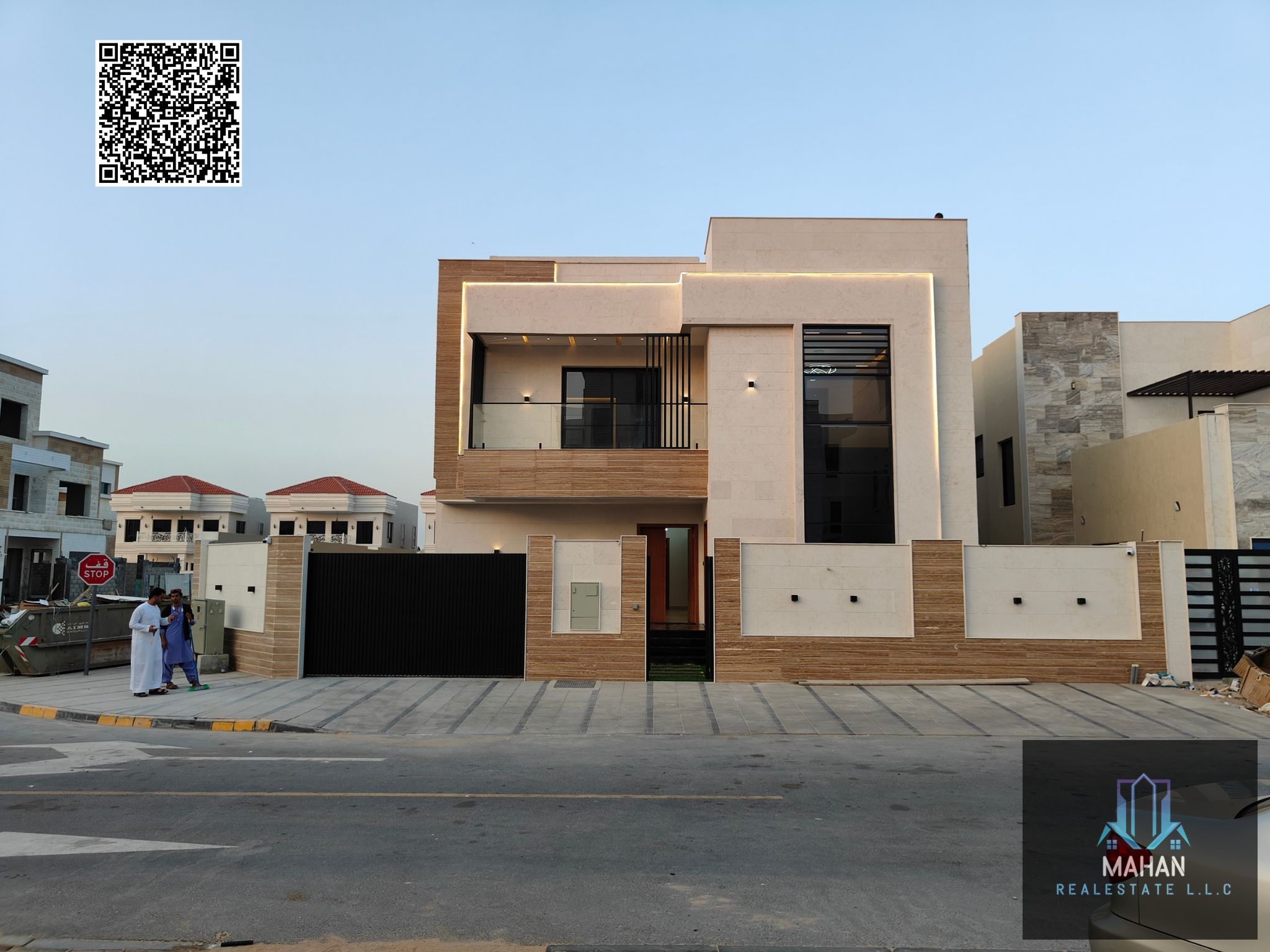 Luxury Corner Villa for Sale in Al Zahiyah – Ajman A rare opportunity to own a VIP corner villa with elegant architecture and luxurious finishes, located in a prime location within Al Zahiyah, one of the most sought-after and prestigious residential a