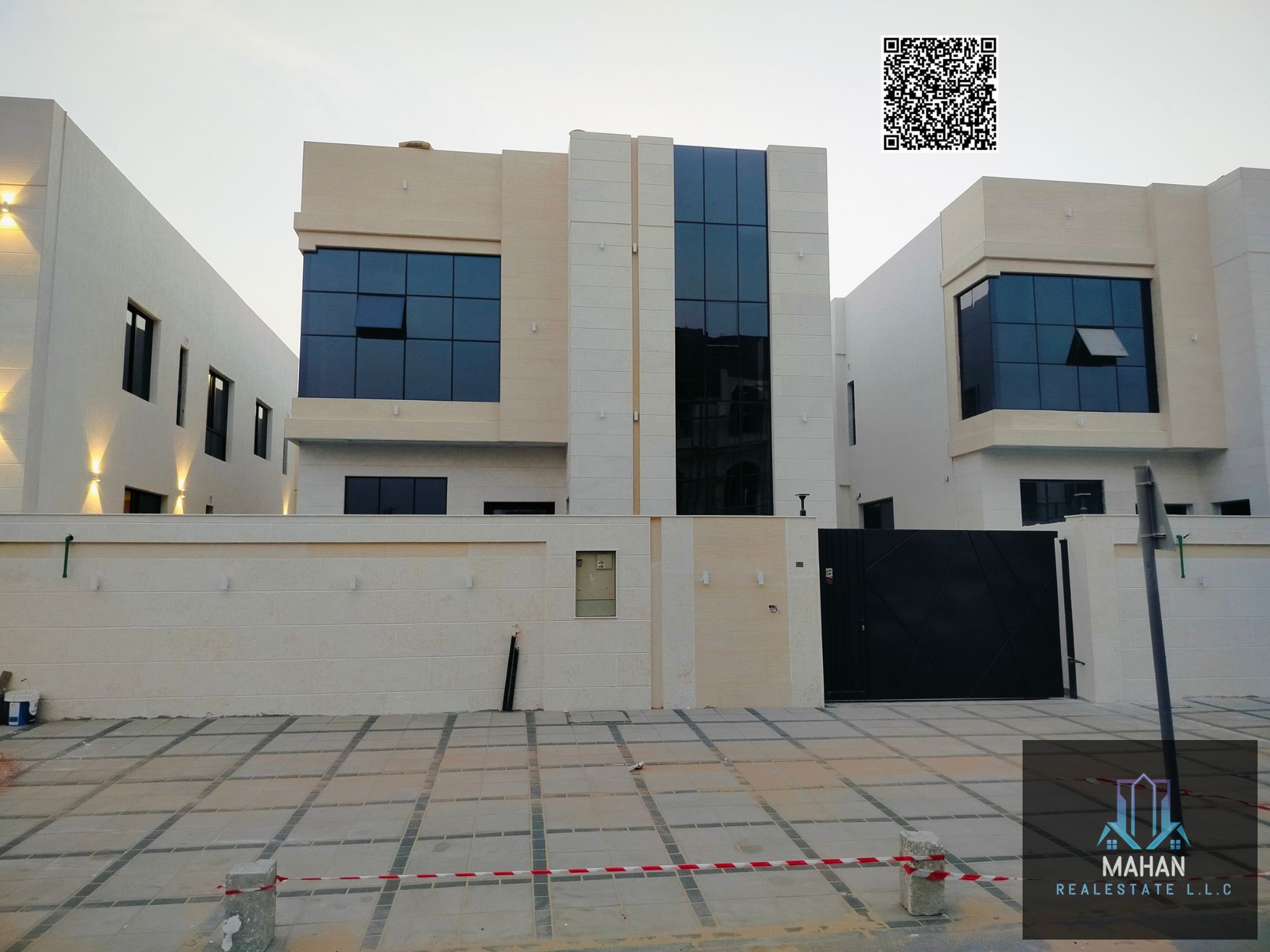 Located in the prime residential area of Al Helio 2 – Ajman, this elegant villa offers a luxurious lifestyle with spacious design, high-quality finishes, and a private swimming pool.